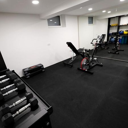Apartments Emona Free Parking & Gym Ljubljana Buitenkant foto